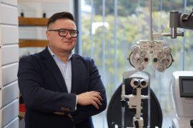 Szukasz dobrego optyka w Kielcach? Bożęcki Centrum Optyczne stawia na precyzyjną diagnostykę i światowy styl